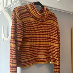 Cropped turtleneck striped sweater